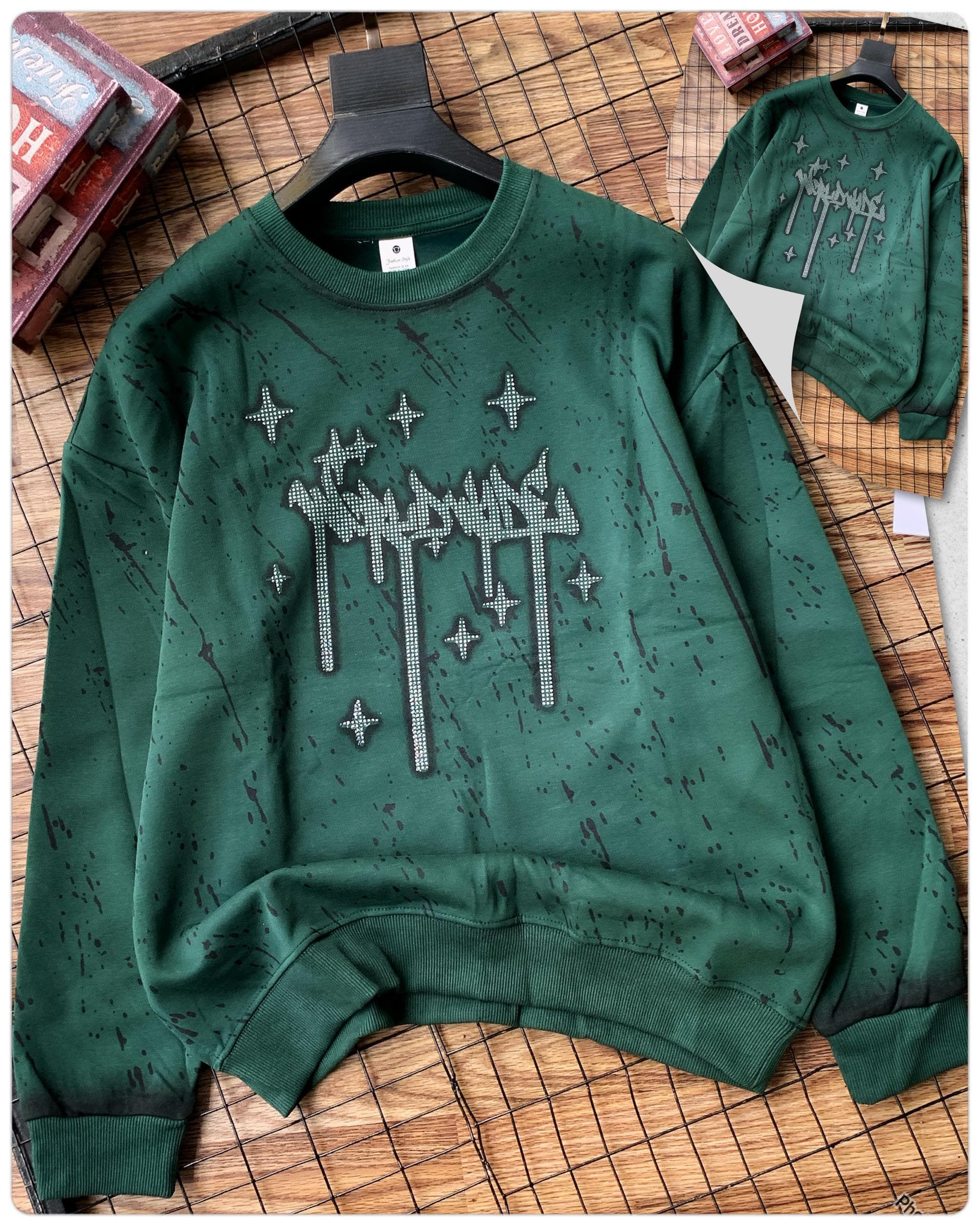 Long sleeve T-shirt